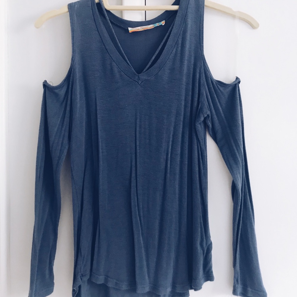 Vintage Havana long sleeve cold shoulder top